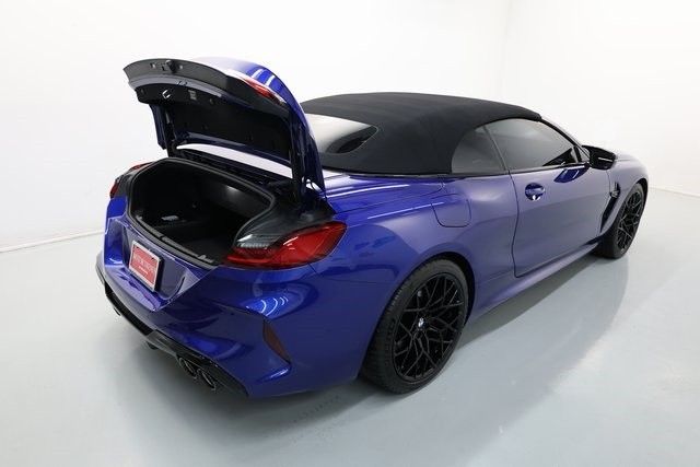 BMW M8 Thumbnail Image 144