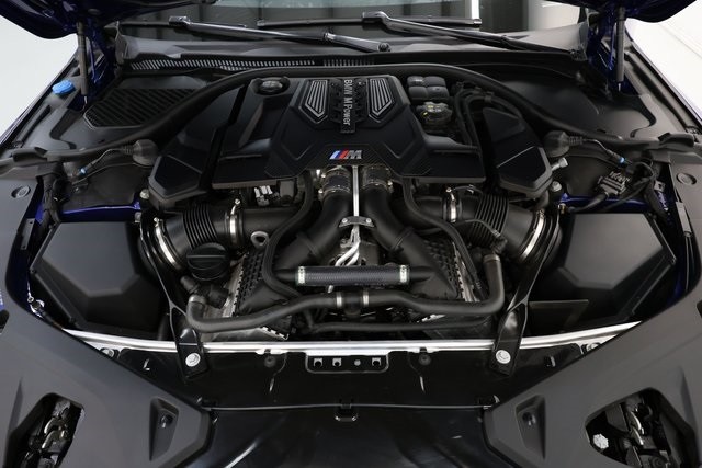 BMW M8 Thumbnail Image 166