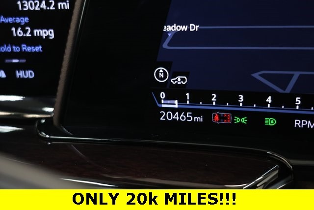 Cadillac Escalade Thumbnail Image 101