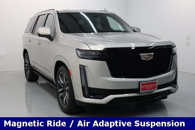 Cadillac Escalade Thumbnail Image 107