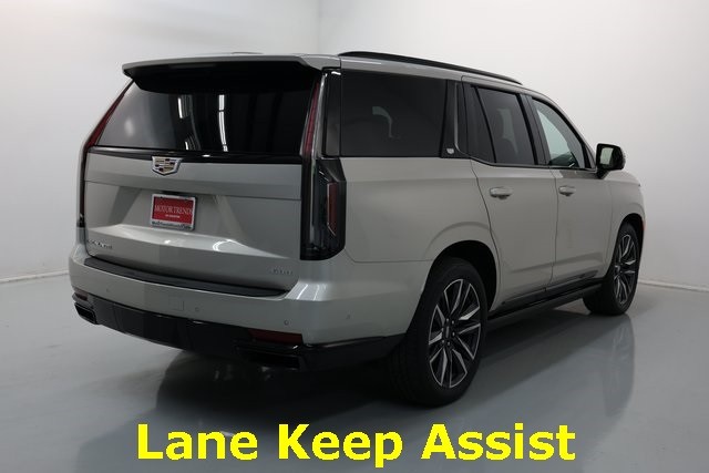 Cadillac Escalade Thumbnail Image 125