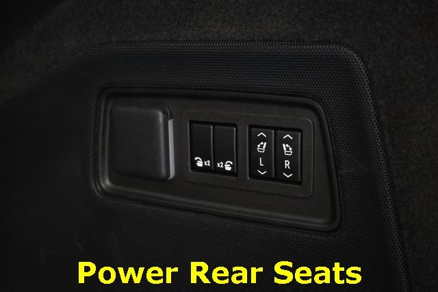 Cadillac Escalade Thumbnail Image 131
