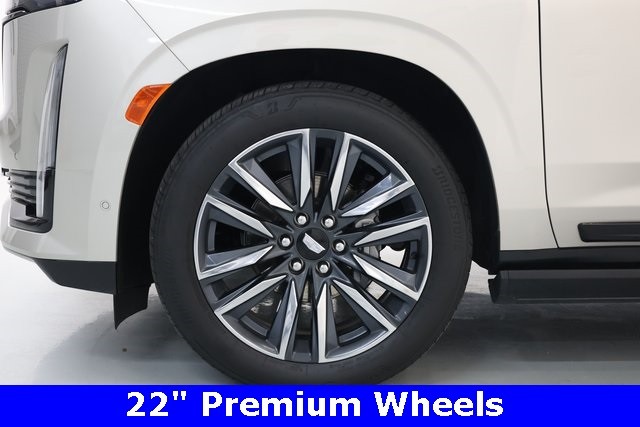 Cadillac Escalade Thumbnail Image 141