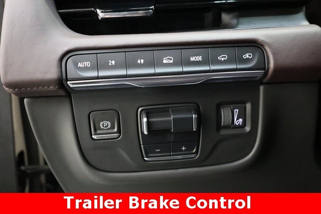 Cadillac Escalade Thumbnail Image 144