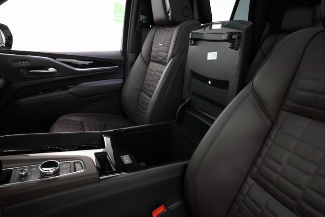 Cadillac Escalade Thumbnail Image 168