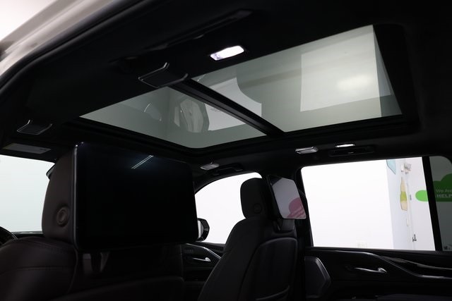 Cadillac Escalade Thumbnail Image 171