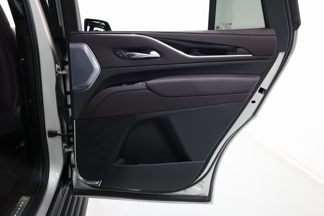 Cadillac Escalade Thumbnail Image 172
