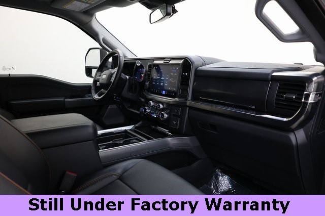 Ford F-250SD Thumbnail Image 136