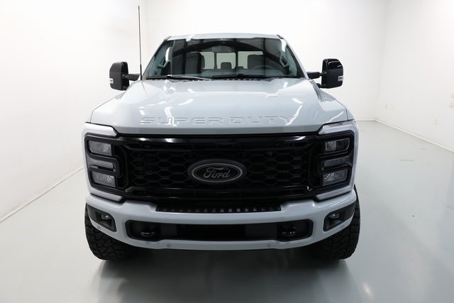 Ford F-250SD Thumbnail Image 188