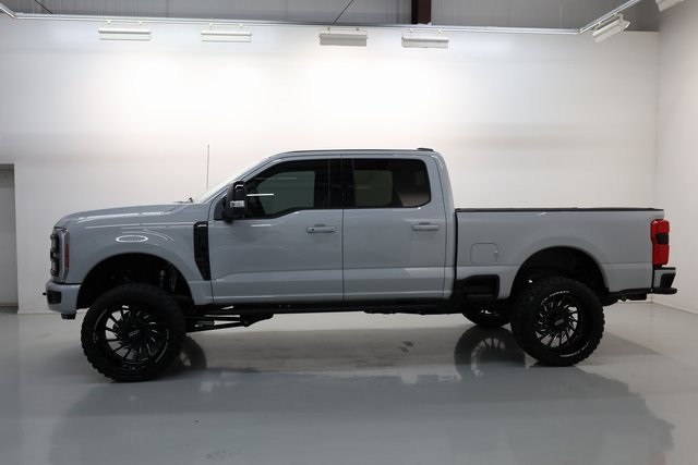 Ford F-250SD Thumbnail Image 189