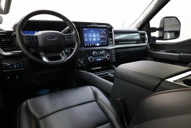 Ford F-250SD Thumbnail Image 205
