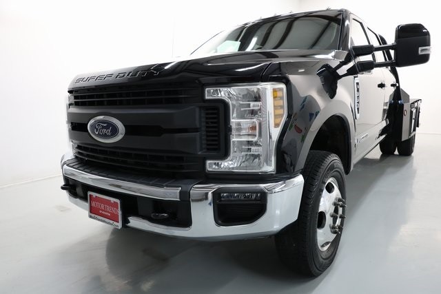 Ford F-350SD Thumbnail Image 110