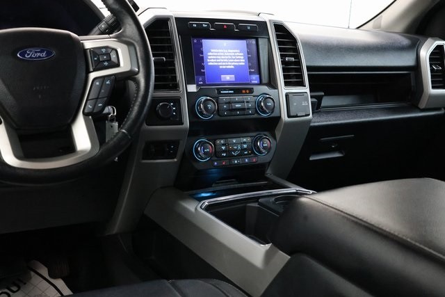 Ford F-350SD Thumbnail Image 140