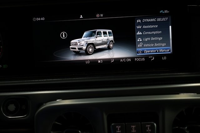 Mercedes-Benz G-Class Thumbnail Image 228