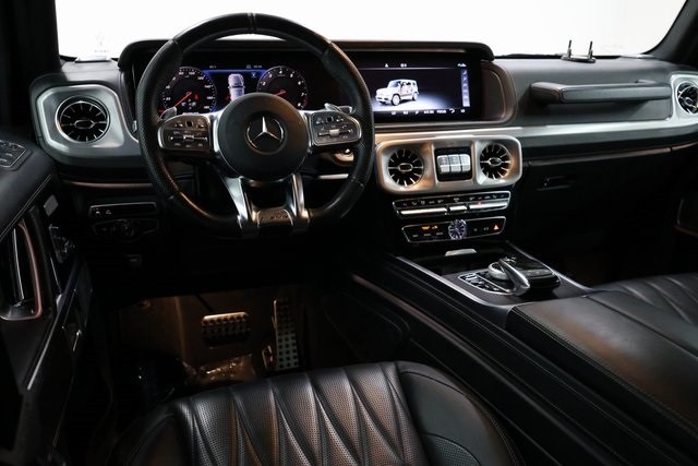Mercedes-Benz G-Class Thumbnail Image 230