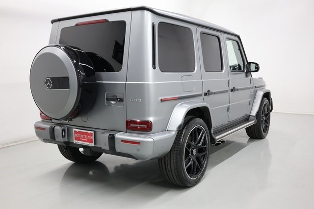 Mercedes-Benz G-Class Thumbnail Image 175