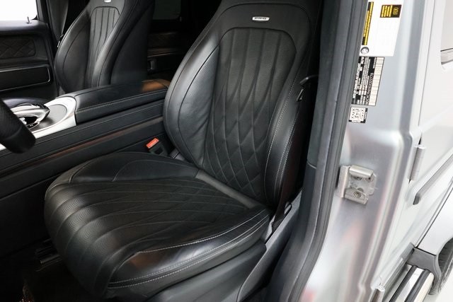 Mercedes-Benz G-Class Thumbnail Image 190
