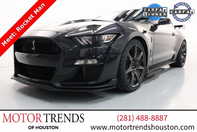 more details - ford mustang