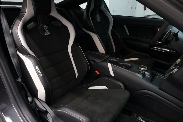 Ford Mustang Thumbnail Image 161
