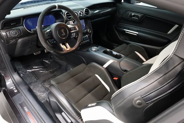 Ford Mustang Thumbnail Image 163
