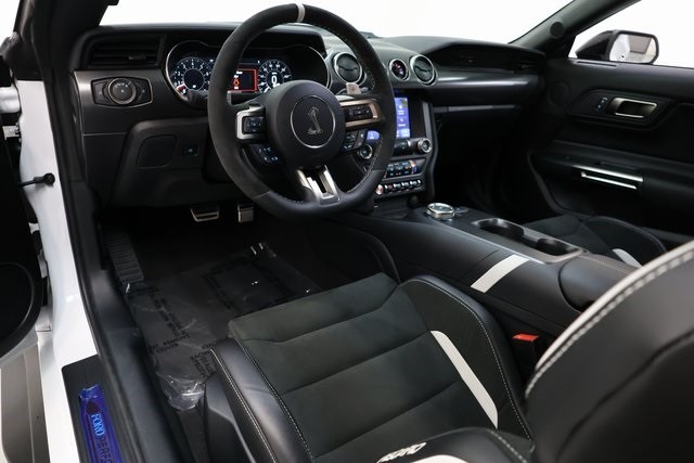 Ford Mustang Thumbnail Image 176