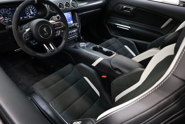Ford Mustang Thumbnail Image 177