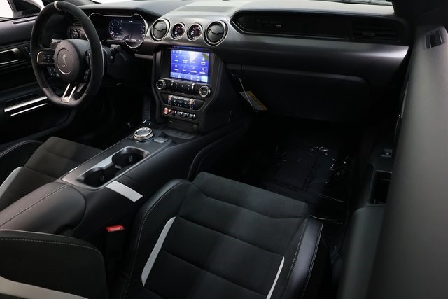 Ford Mustang Thumbnail Image 178