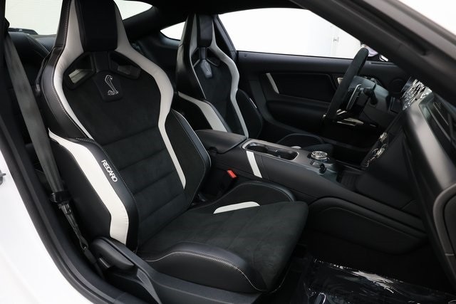 Ford Mustang Thumbnail Image 183