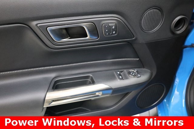 Ford Mustang Thumbnail Image 147