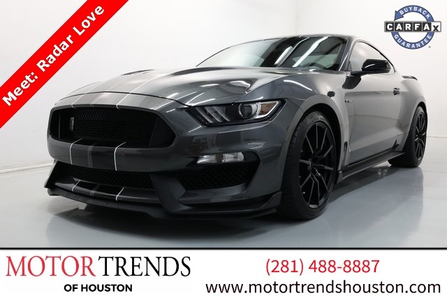 more details - ford mustang