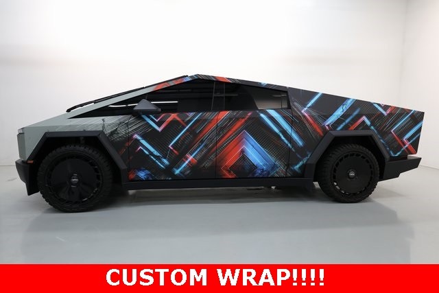 Tesla Cybertruck Thumbnail Image 122