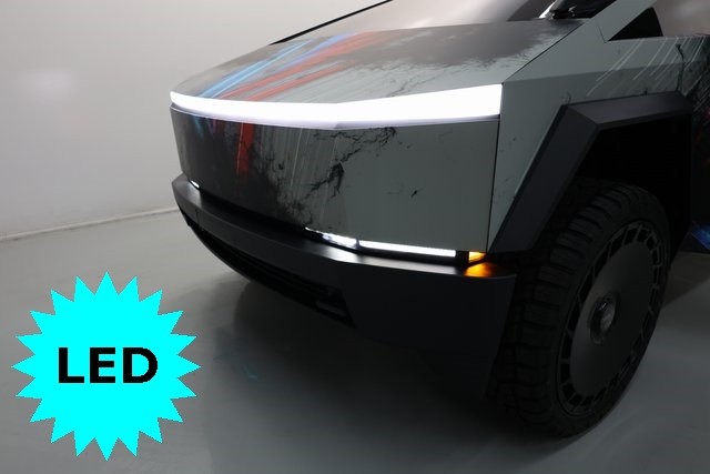 Tesla Cybertruck Thumbnail Image 153