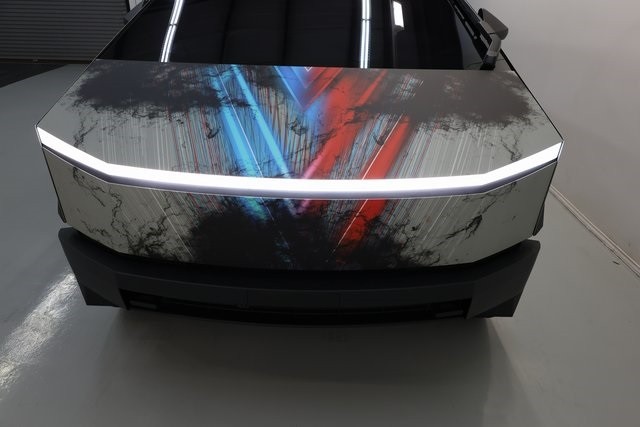 Tesla Cybertruck Thumbnail Image 181