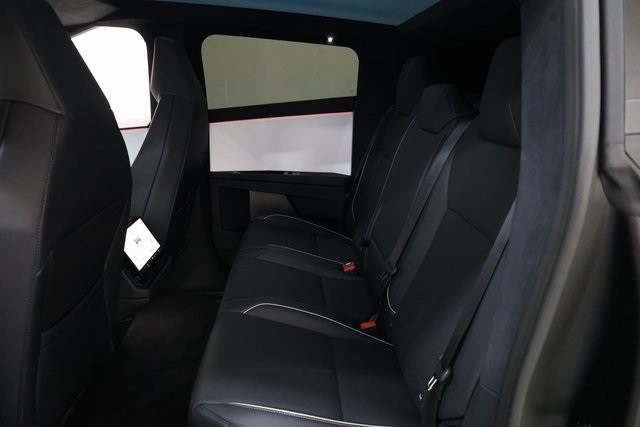 Tesla Cybertruck Thumbnail Image 184