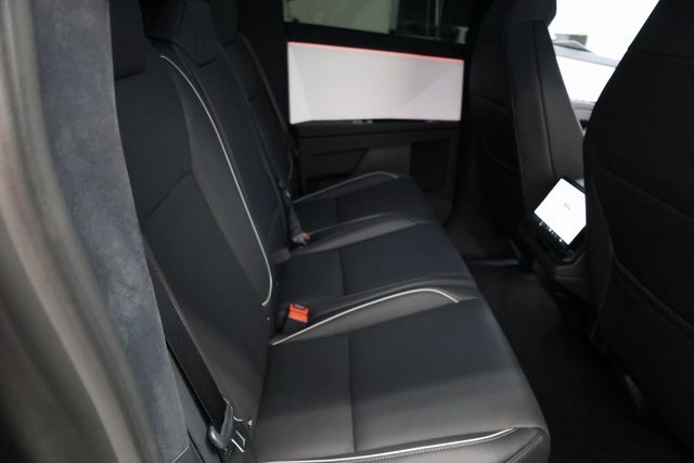 Tesla Cybertruck Thumbnail Image 187