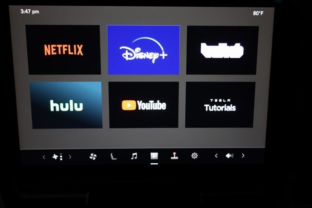 Tesla Cybertruck Thumbnail Image 216