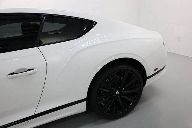 Bentley Continental GT Thumbnail Image 179