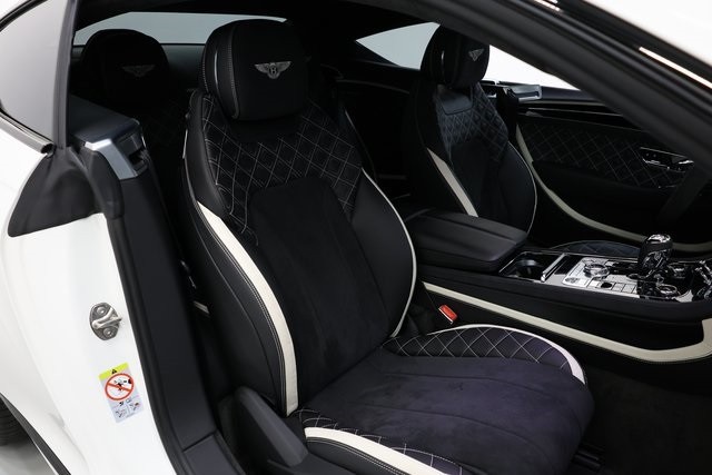 Bentley Continental GT Thumbnail Image 193