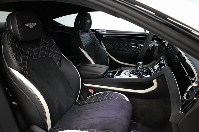 Bentley Continental GT Thumbnail Image 194