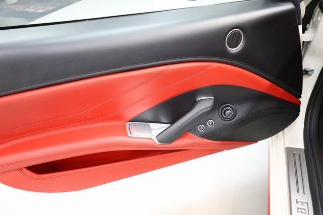 Ferrari California Thumbnail Image 158