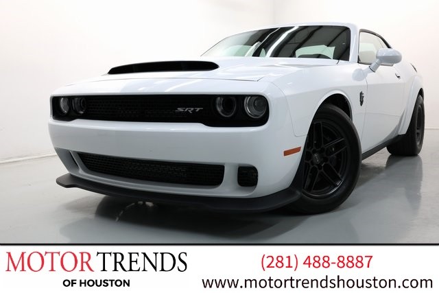 more details - dodge challenger