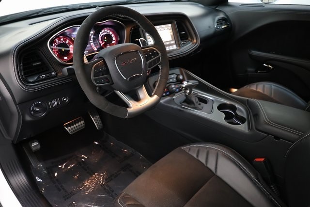 Dodge Challenger Thumbnail Image 231