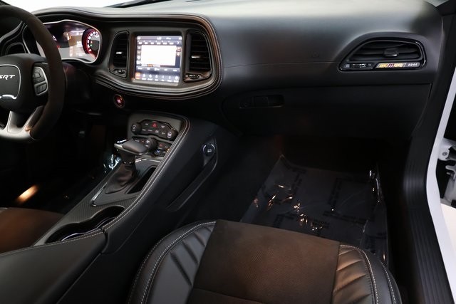Dodge Challenger Thumbnail Image 234