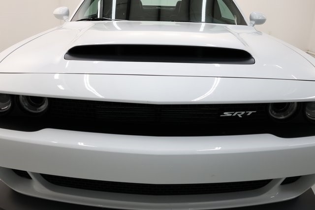 Dodge Challenger Thumbnail Image 171