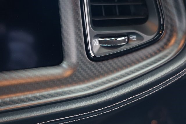 Dodge Challenger Thumbnail Image 201