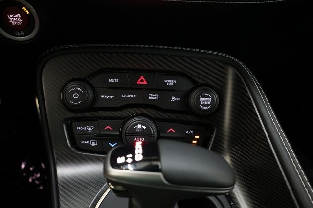 Dodge Challenger Thumbnail Image 204