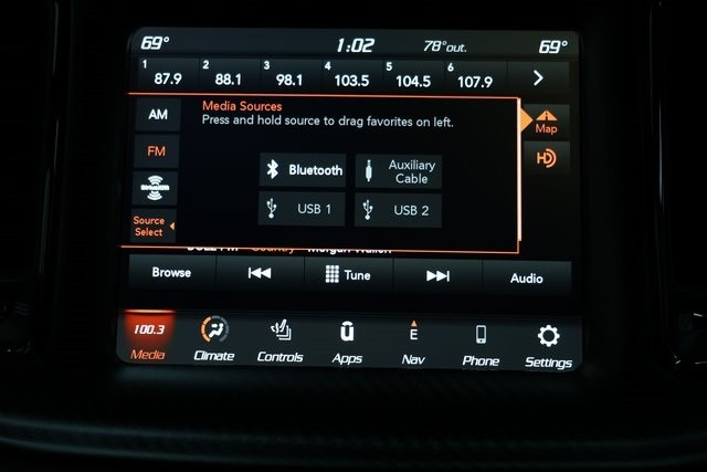 Dodge Challenger Thumbnail Image 218