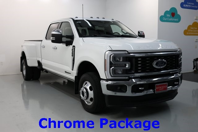 Ford F-350SD Thumbnail Image 117