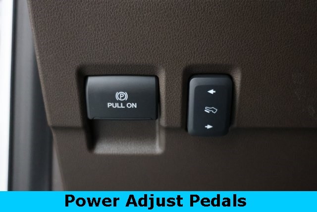 Ford F-350SD Thumbnail Image 147