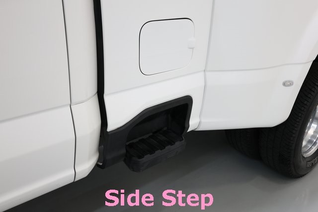 Ford F-350SD Thumbnail Image 155
